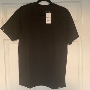 Figs Cobar Raglan Scrub Top